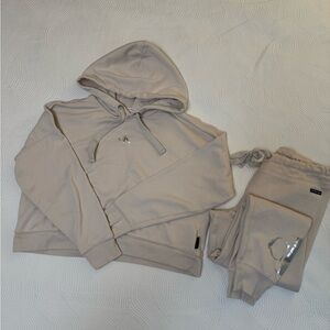 Calvin Klein Jeans Cream Apparel